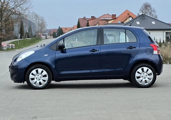 Toyota Yaris cena 21900 przebieg: 180000, rok produkcji 2010 z Bełchatów małe 211